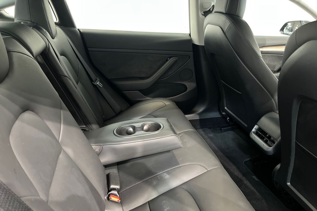 Used Tesla Model 3 2021 for sale - 76840919: Photo 39