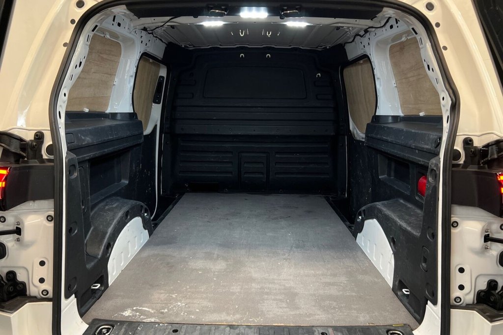 Used Volkswagen ID.3 2023 for sale - 77188601: Photo 35