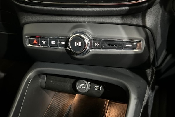 Used Volvo C40 2022 for sale - 74547823: Photo 37