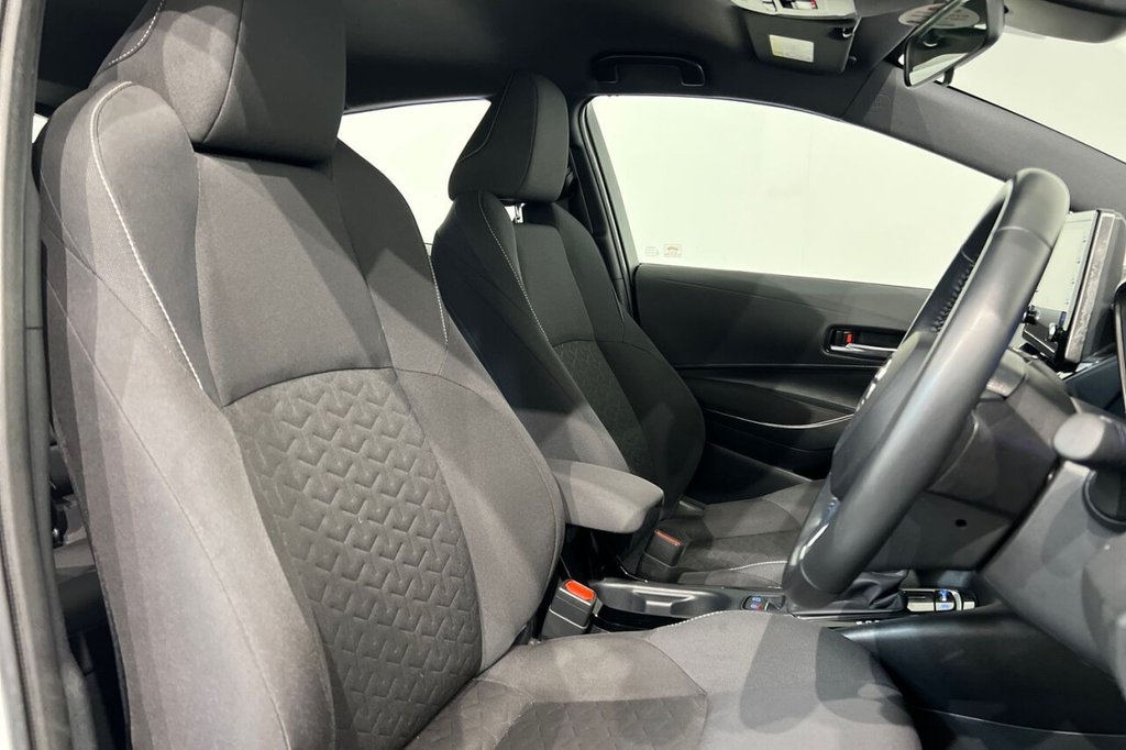 Used Toyota Corolla 2020 for sale - 76380102: Photo 22