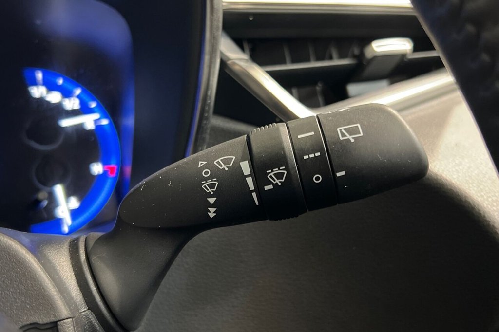 Used Toyota Corolla 2020 for sale - 76380102: Photo 28