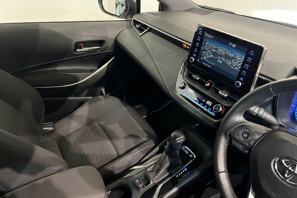 Used Toyota Corolla 2020 for sale - 76380102: Photo 33