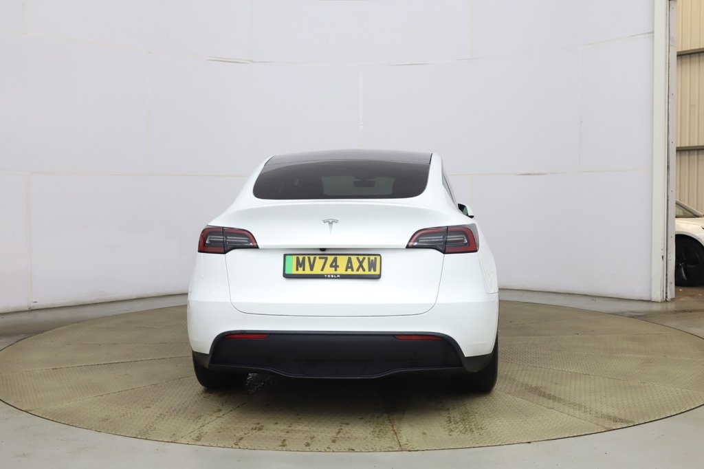 Used Tesla Model Y 2024 for sale - 78030836: Photo 2