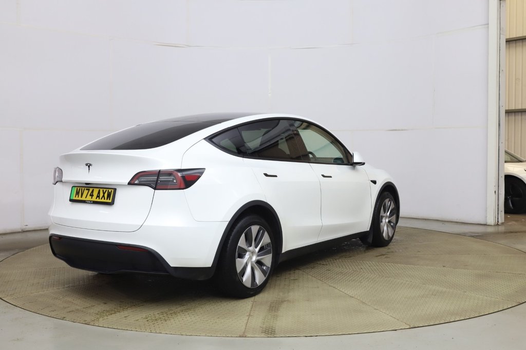 Used Tesla Model Y 2024 for sale - 78030836: Photo 4