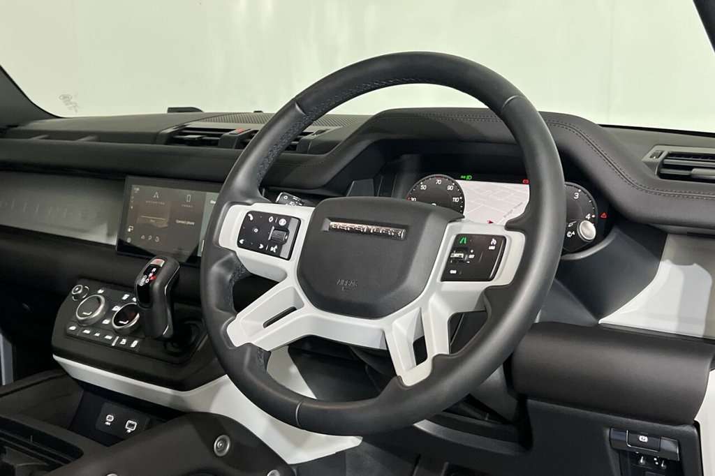 Used Land Rover Defender 2024 for sale - 76048010: Photo 22