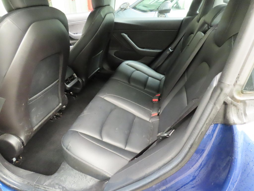 Used Tesla Model 3 2019 for sale - 76686441: Photo 11
