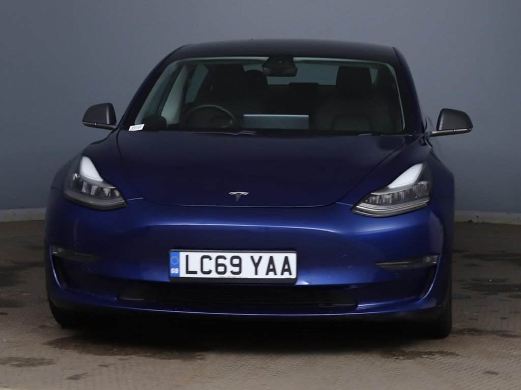 Used Tesla Model 3 2019 for sale - 76686441: Photo 2