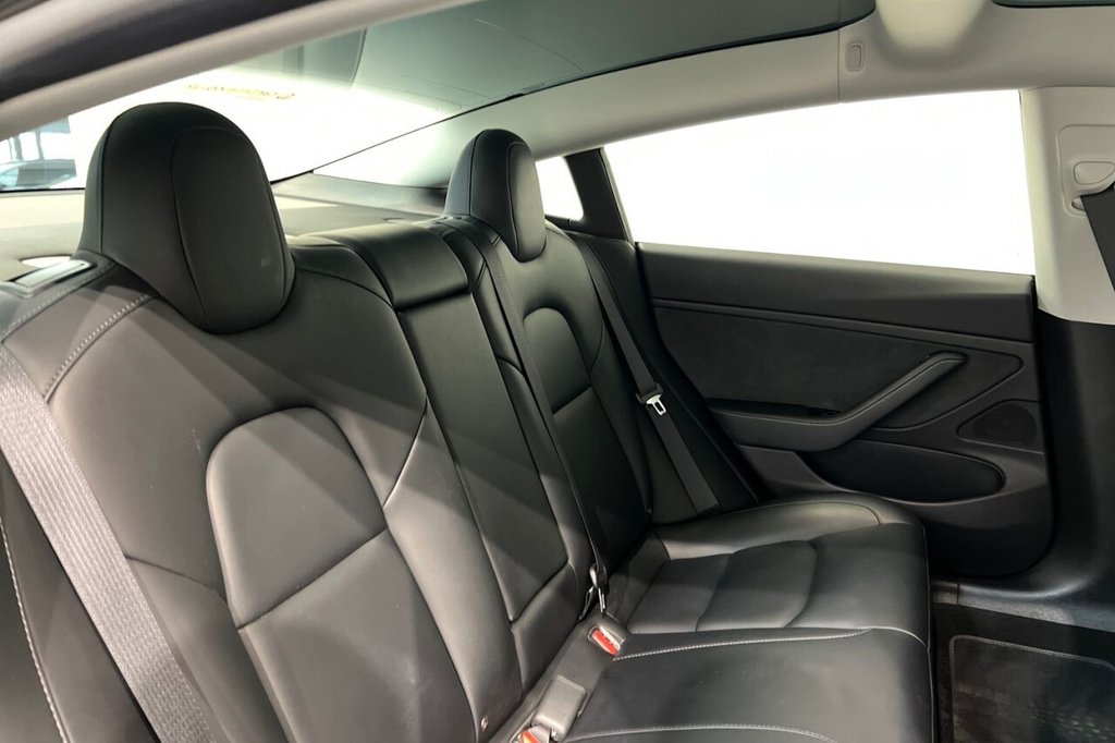 Used Tesla Model 3 2019 for sale - 76686441: Photo 24