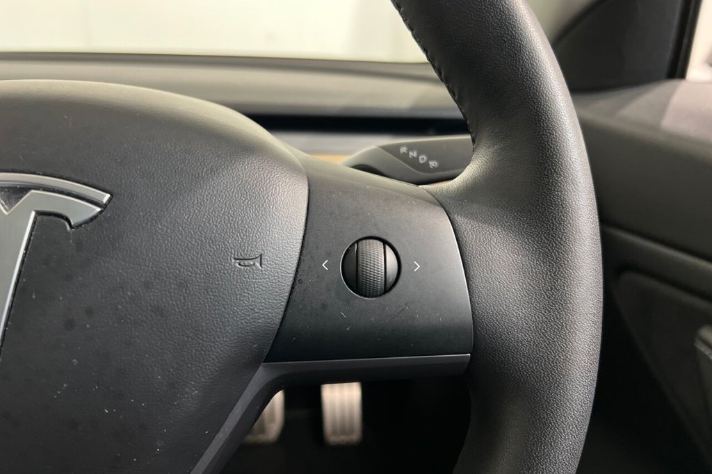 Used Tesla Model 3 2019 for sale - 76686441: Photo 27