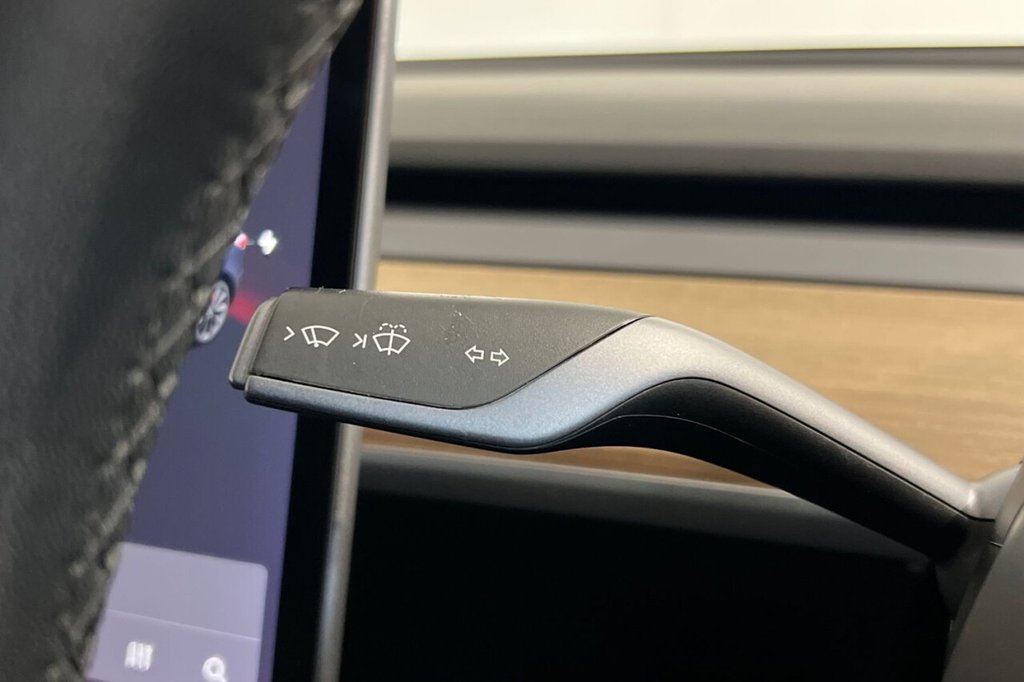 Used Tesla Model 3 2019 for sale - 76686441: Photo 28