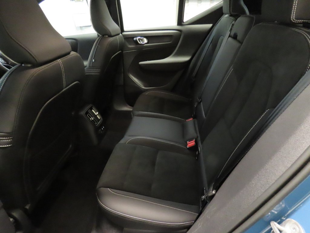Used Volvo XC40 2022 for sale - 76724470: Photo 12
