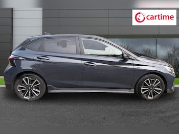 Used Hyundai i20 2024 for sale - 77990651: Photo