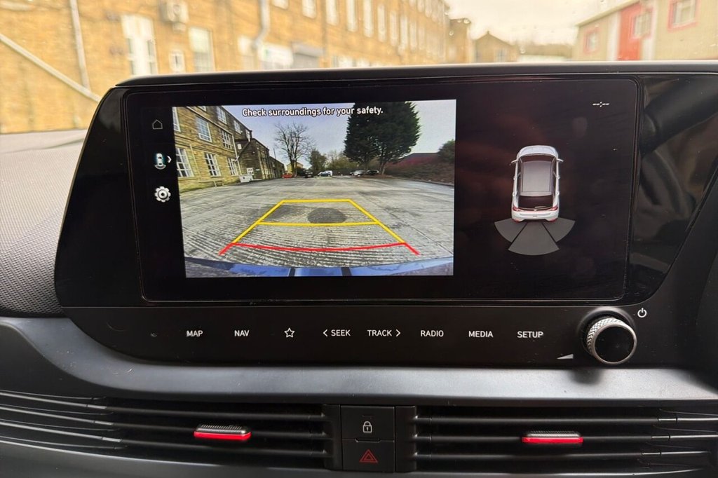 Used Hyundai i20 2024 for sale - 77990651: Photo 44