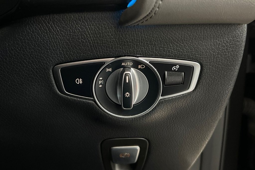 Used Mercedes-Benz EQC 2021 for sale - 77111257: Photo 37