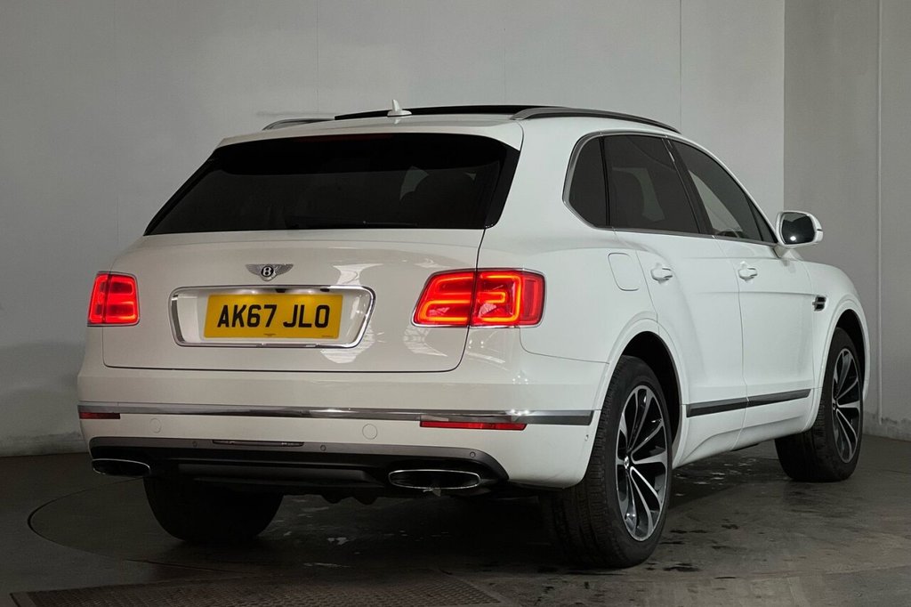 Used Bentley Bentayga 2017 for sale - 75986635: Photo 22