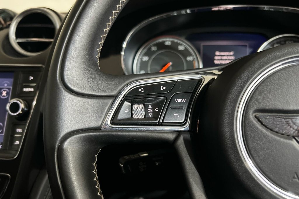 Used Bentley Bentayga 2017 for sale - 75986635: Photo 29