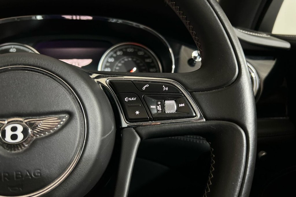 Used Bentley Bentayga 2017 for sale - 75986635: Photo 30