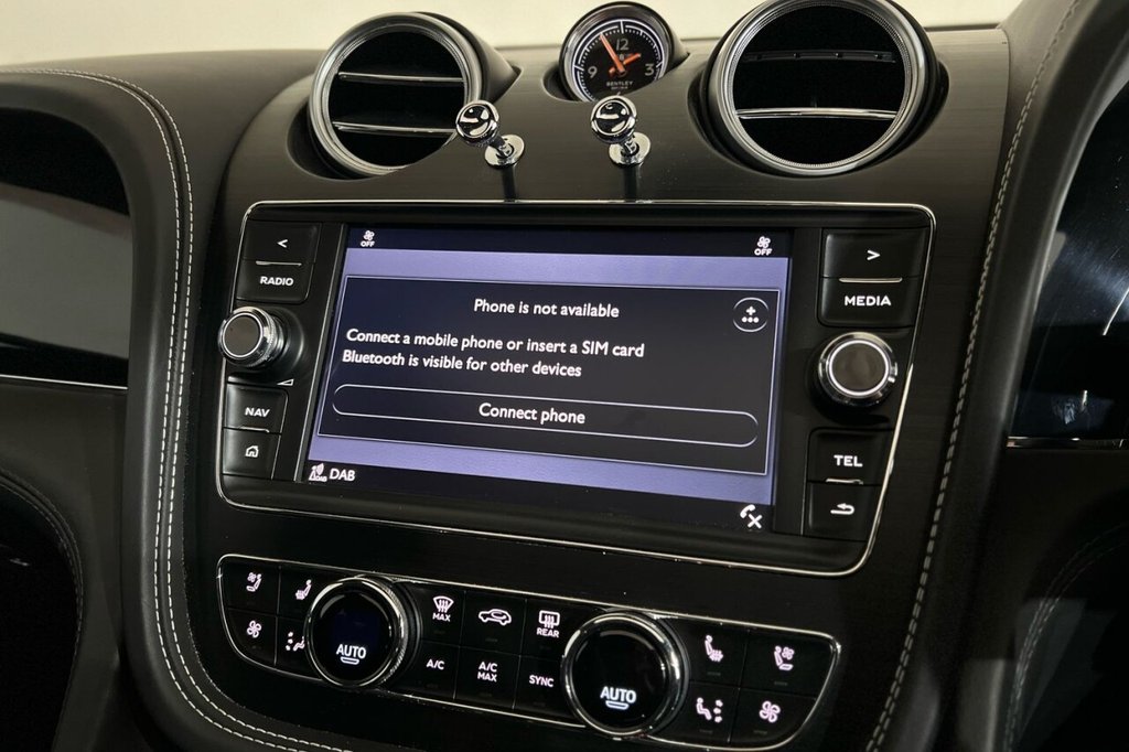 Used Bentley Bentayga 2017 for sale - 75986635: Photo 37