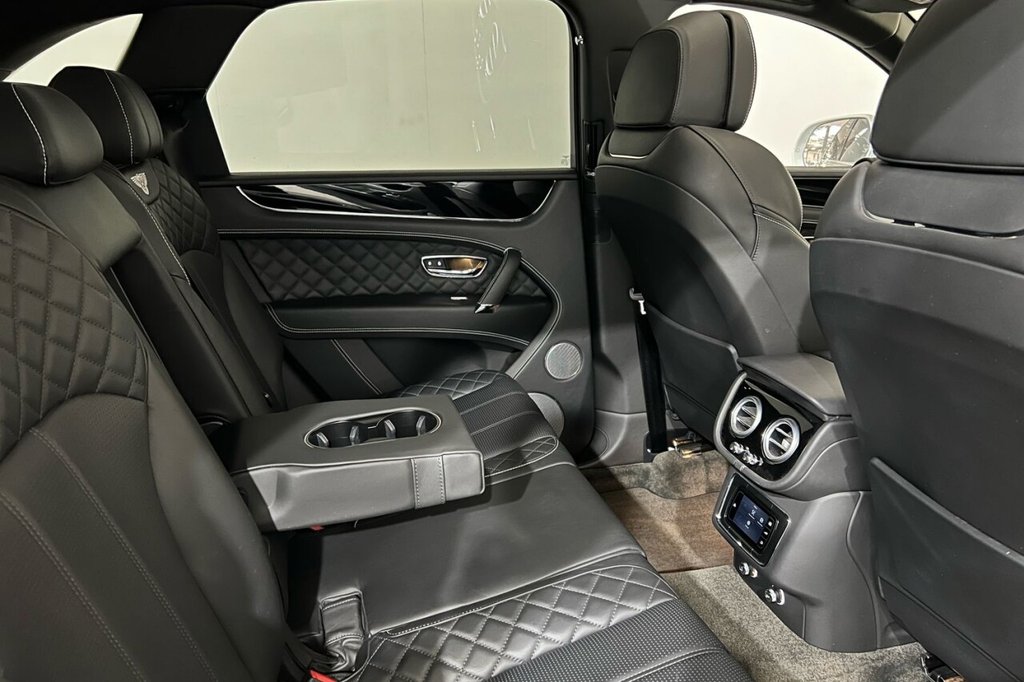 Used Bentley Bentayga 2017 for sale - 75986635: Photo 46