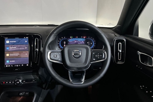 Used Volvo XC40 2024 for sale - 76039171: Photo 15