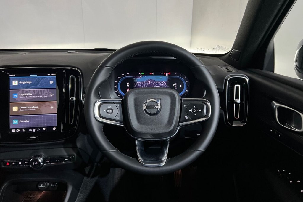 Used Volvo XC40 2024 for sale - 76039171: Photo 16