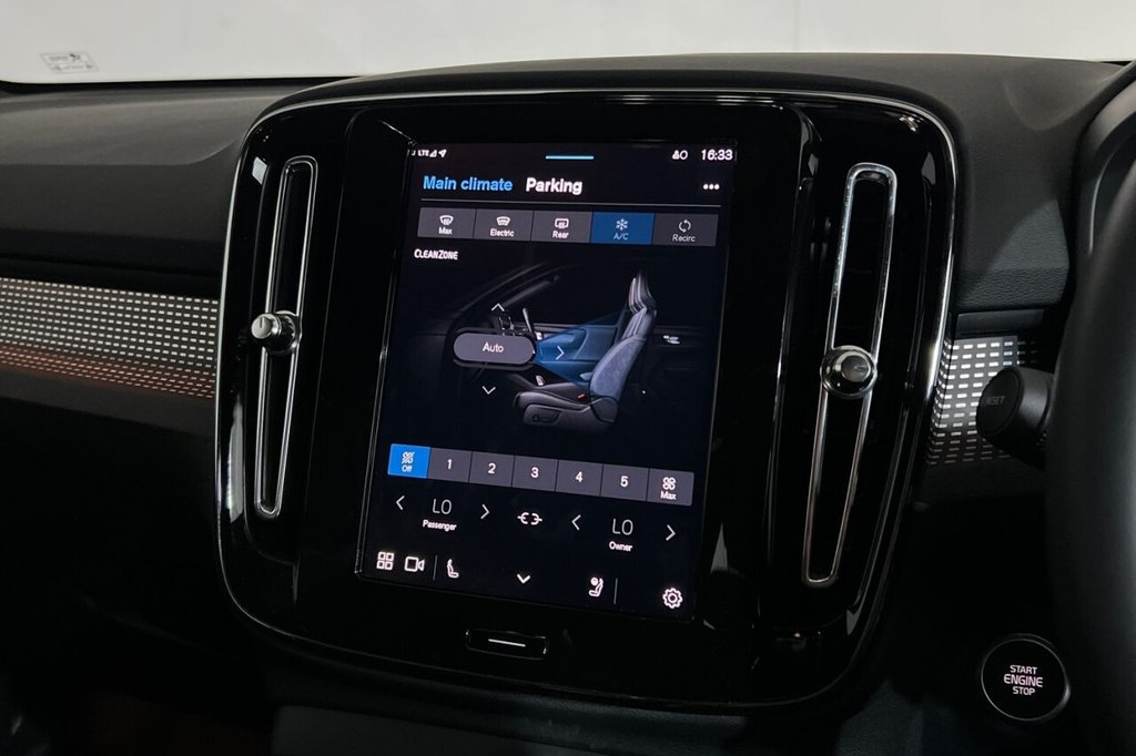 Used Volvo XC40 2024 for sale - 76039171: Photo 25