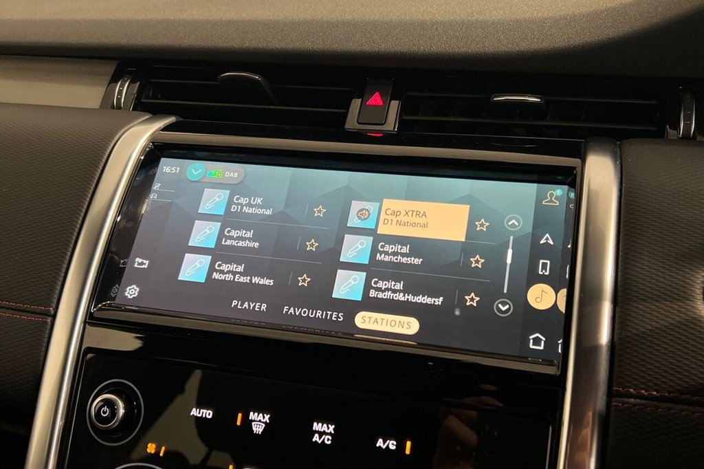 Used Land Rover Discovery Sport 2021 for sale - 76229056: Photo 32