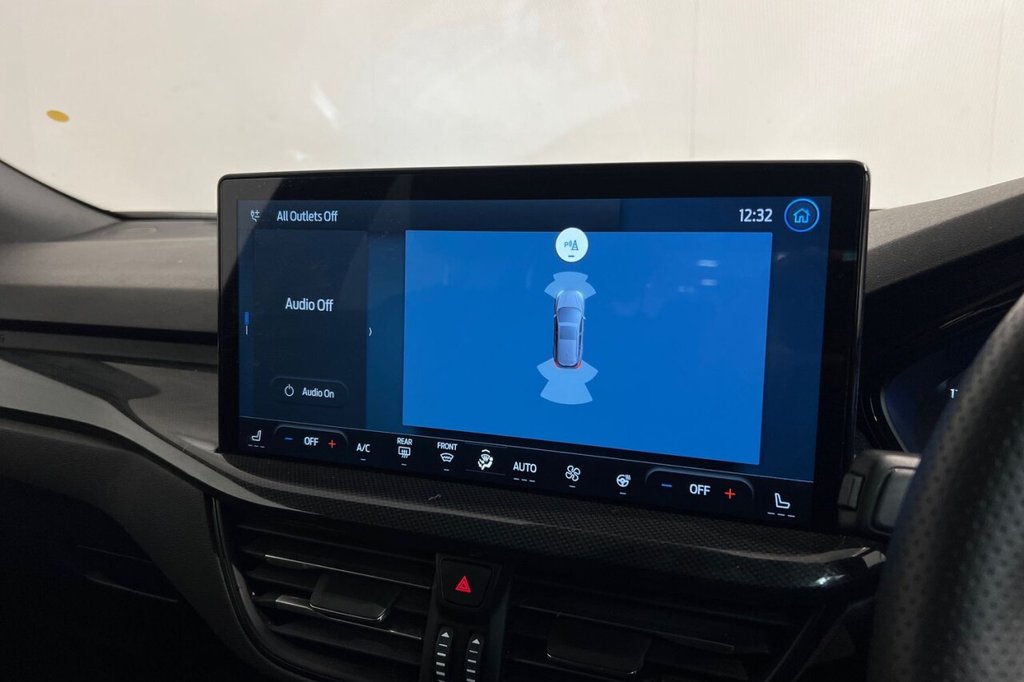 Used Ford Focus 2023 for sale - 77647844: Photo 14