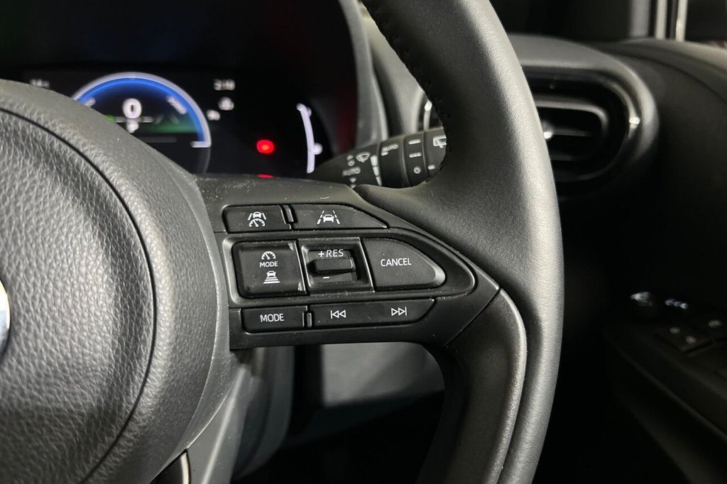 Used Mazda Mazda2 HYBRID 2024 for sale - 76210687: Photo 26