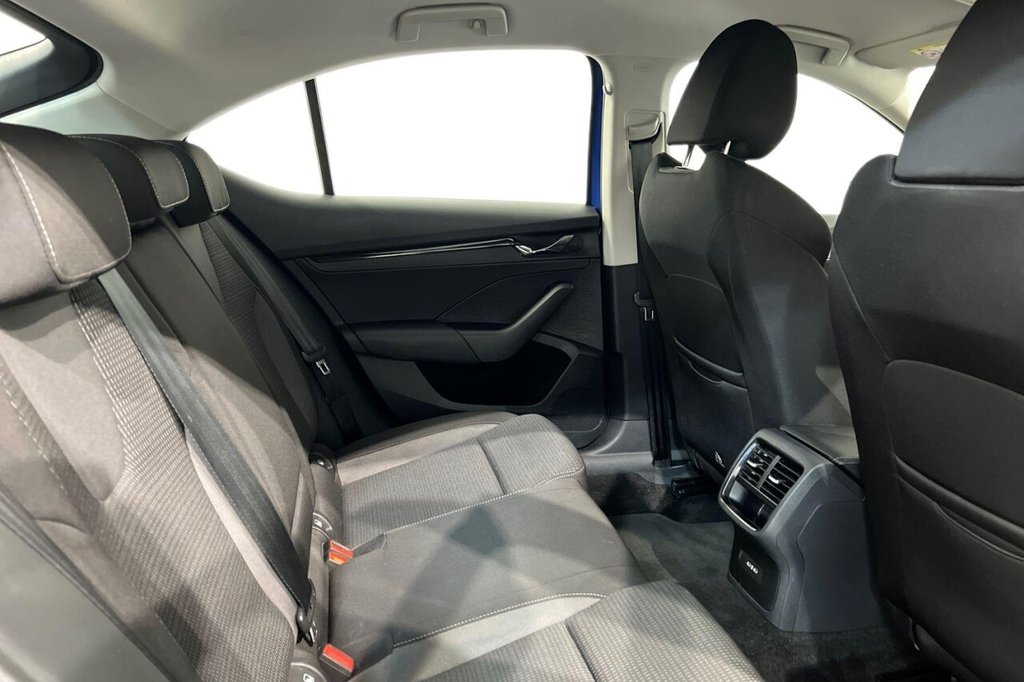 Used Skoda Octavia 2022 for sale - 77256097: Photo 9