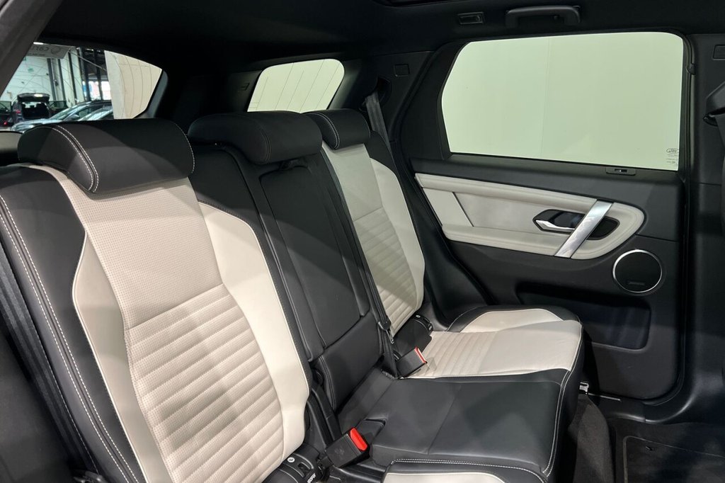 Used Land Rover Discovery Sport 2022 for sale - 78095973: Photo 24