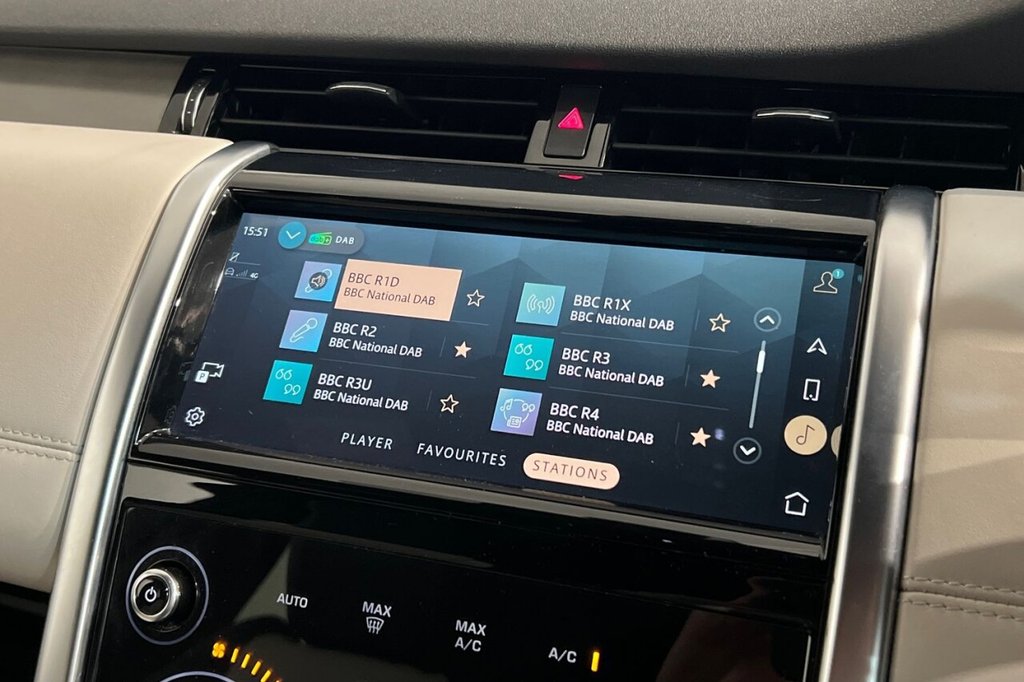 Used Land Rover Discovery Sport 2022 for sale - 78095973: Photo 32