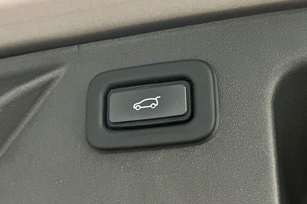 Used Land Rover Discovery Sport 2022 for sale - 78095973: Photo 45