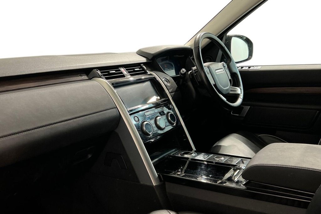 Used Land Rover Discovery 2019 for sale - 77288050: Photo 11