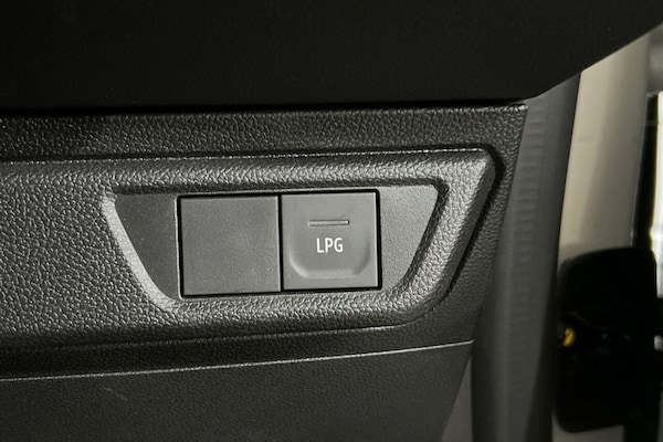 Used Dacia Sandero 2022 for sale - 75659877: Photo 30