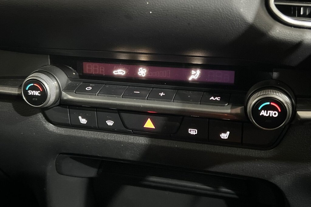 Used Mazda CX-30 2023 for sale - 75832821: Photo 21