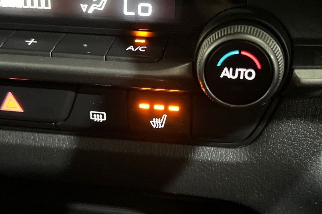 Used Mazda CX-30 2023 for sale - 75832821: Photo 31