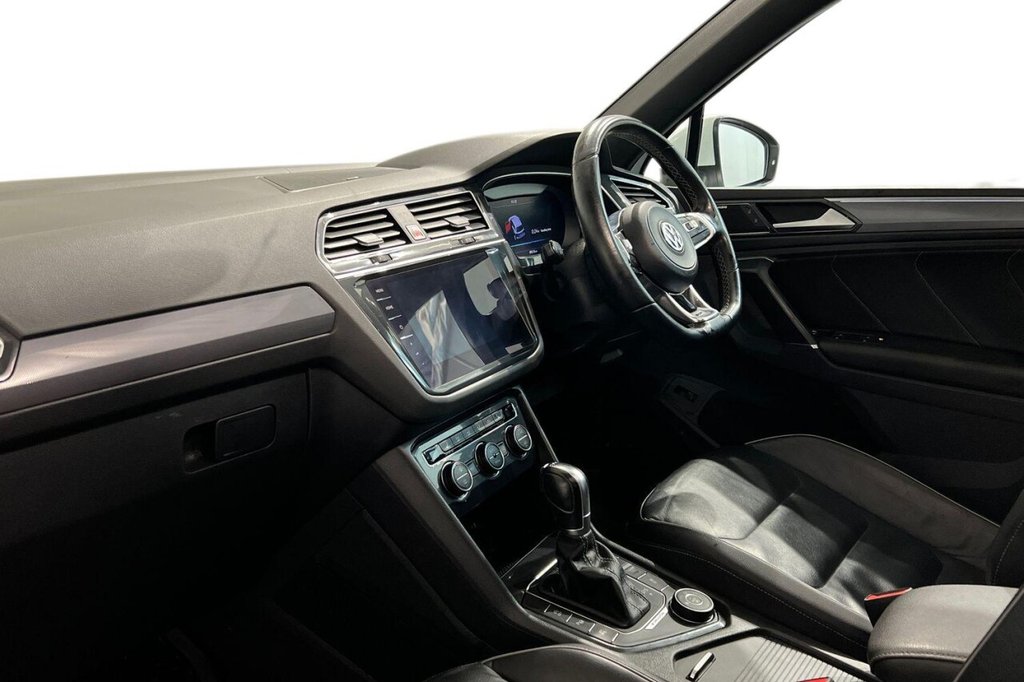 Used Volkswagen Tiguan 2017 for sale - 77020483: Photo 11