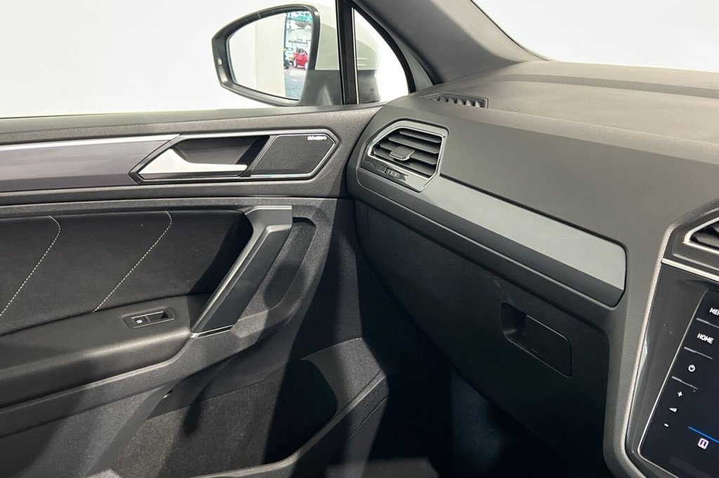 Used Volkswagen Tiguan 2017 for sale - 77020483: Photo 38