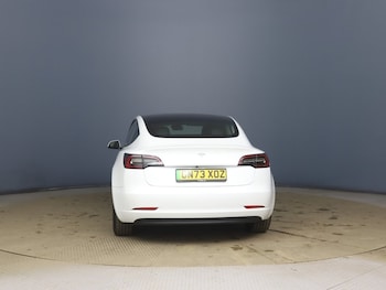 Used Tesla Model 3 2023 for sale - 77667651: Photo