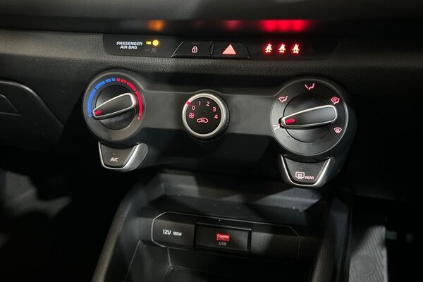 Used Kia Rio 2022 for sale - 76039299: Photo 25