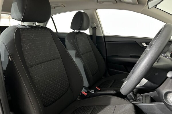 Used Kia Rio 2022 for sale - 76039299: Photo 29