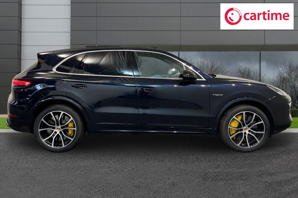 Used Porsche Cayenne 2022 for sale - 77660258: Photo 2