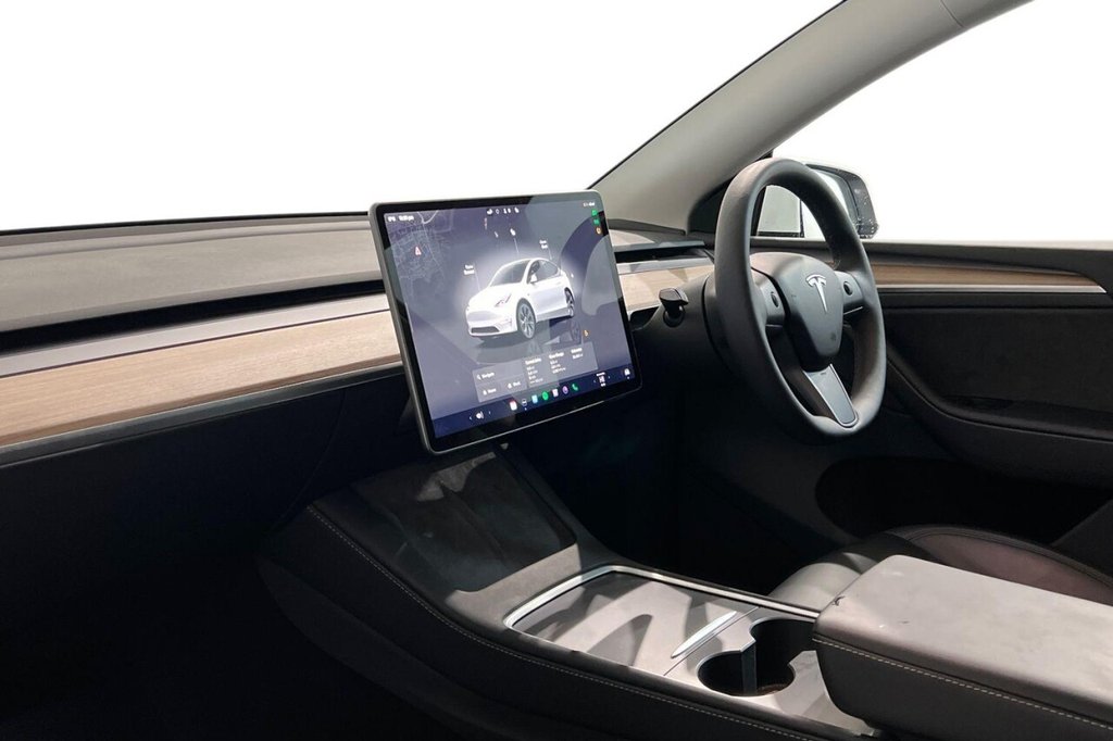 Used Tesla Model Y 2024 for sale - 77319620: Photo 11