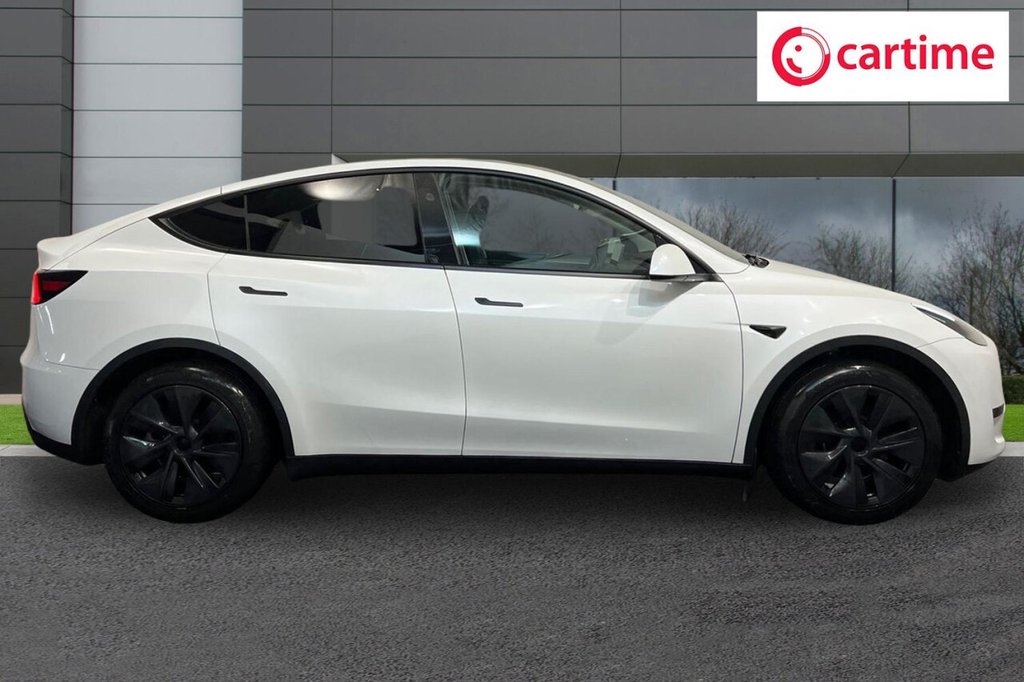 Used Tesla Model Y 2024 for sale - 77319620: Photo 2