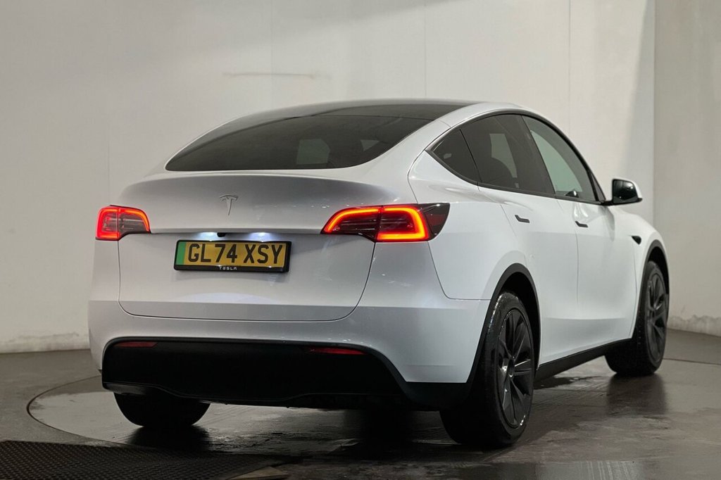Used Tesla Model Y 2024 for sale - 77319620: Photo 23