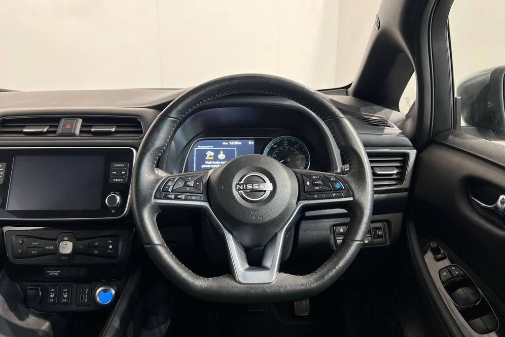 Used Nissan Leaf 2022 for sale - 76999171: Photo 24