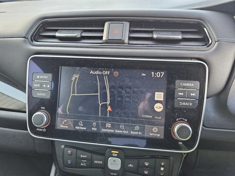 Used Nissan Leaf 2022 for sale - 76999171: Photo 6