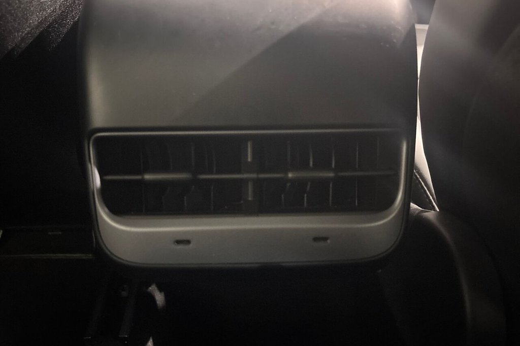 Used Tesla Model Y 2023 for sale - 77188427: Photo 17