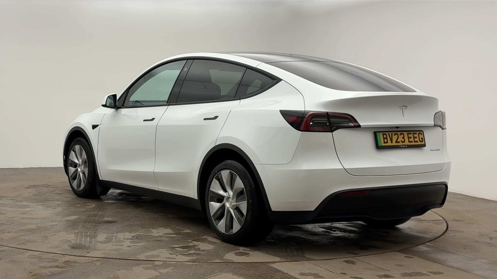 Used Tesla Model Y 2023 for sale - 77188427: Photo 3